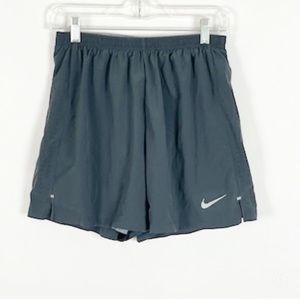 Nike Dri Fit Women’s Grey Athletic Elastic Waist Shorts Size Large